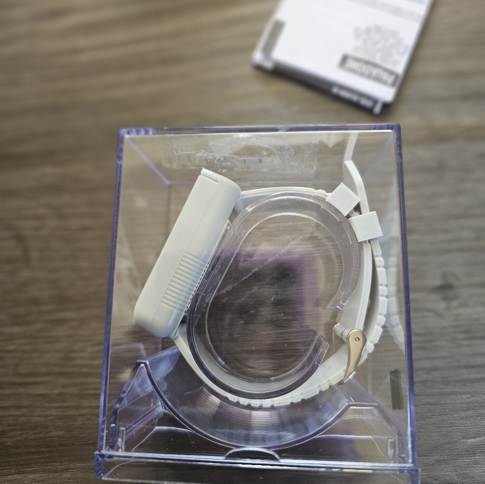 Gameboy Watch (NEW) - Picture 3 of 5